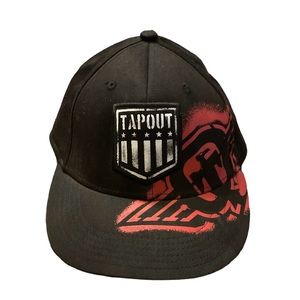 “Tapout” Fight Co MMA Black Red & White Size Large/Extra Large Cap!